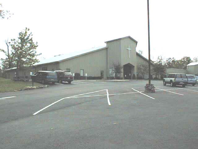 Christ_Community2a_copy.JPG (27508 bytes)