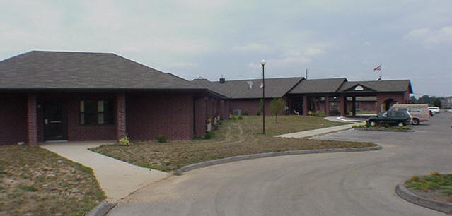 WestVueNursing_WestPlains09_08192000.jpg (30717 bytes)